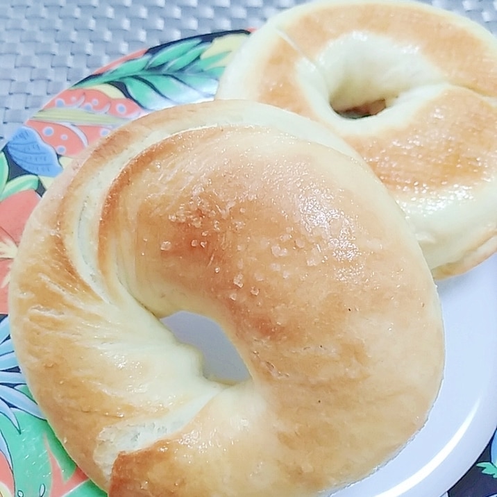 塩バターベーグル